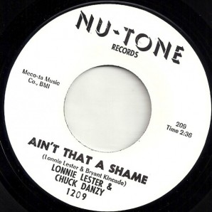 Lester, Lonnie 'Ain’t That A Shame' + 'I Know'  7"