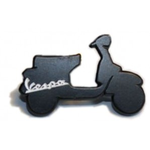 pin 'Vespa Scooter Shape Black'